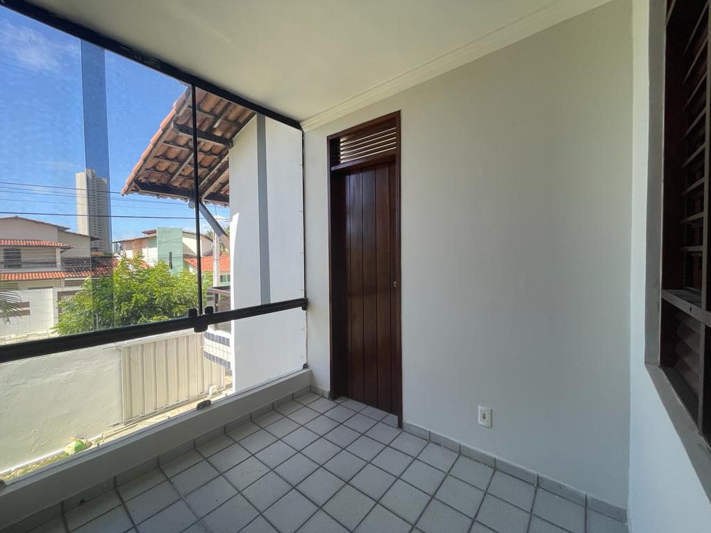 Imagem Casa com 4 Quartos à Venda, 240 m²em Capim Macio - Natal