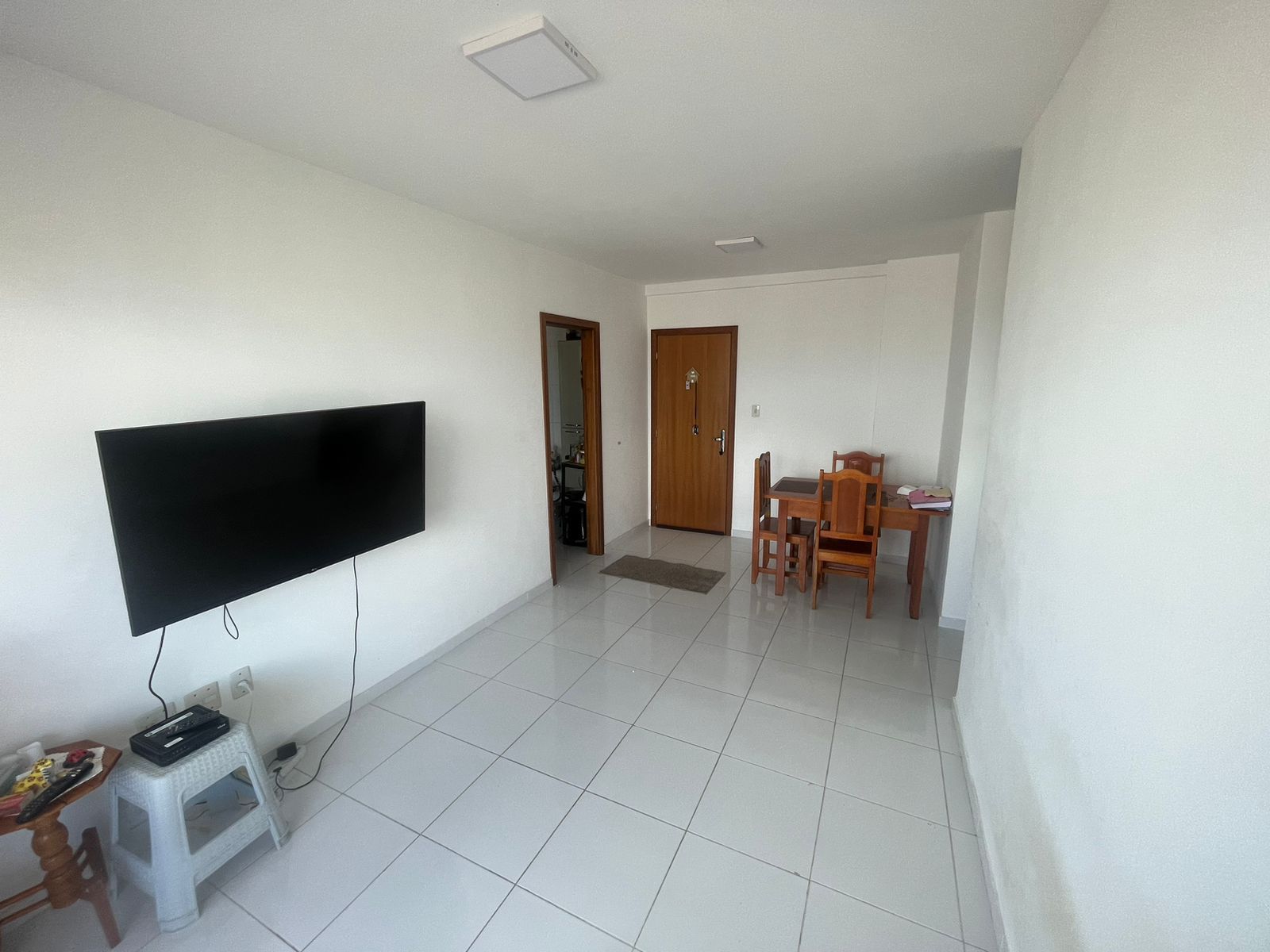 Imagem Apartamento com 2 Quartos à Venda, 77 m²em Umarizal - Belém
