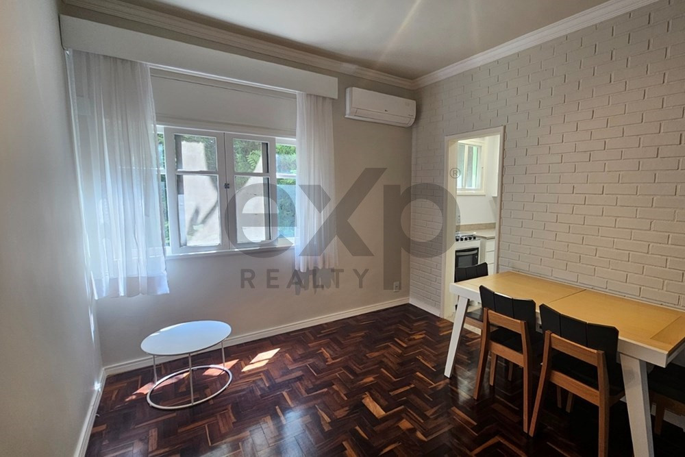 Imagem Apartamento com 2 Quartos à Venda, 46 m² em Itaipava - Petrópolis