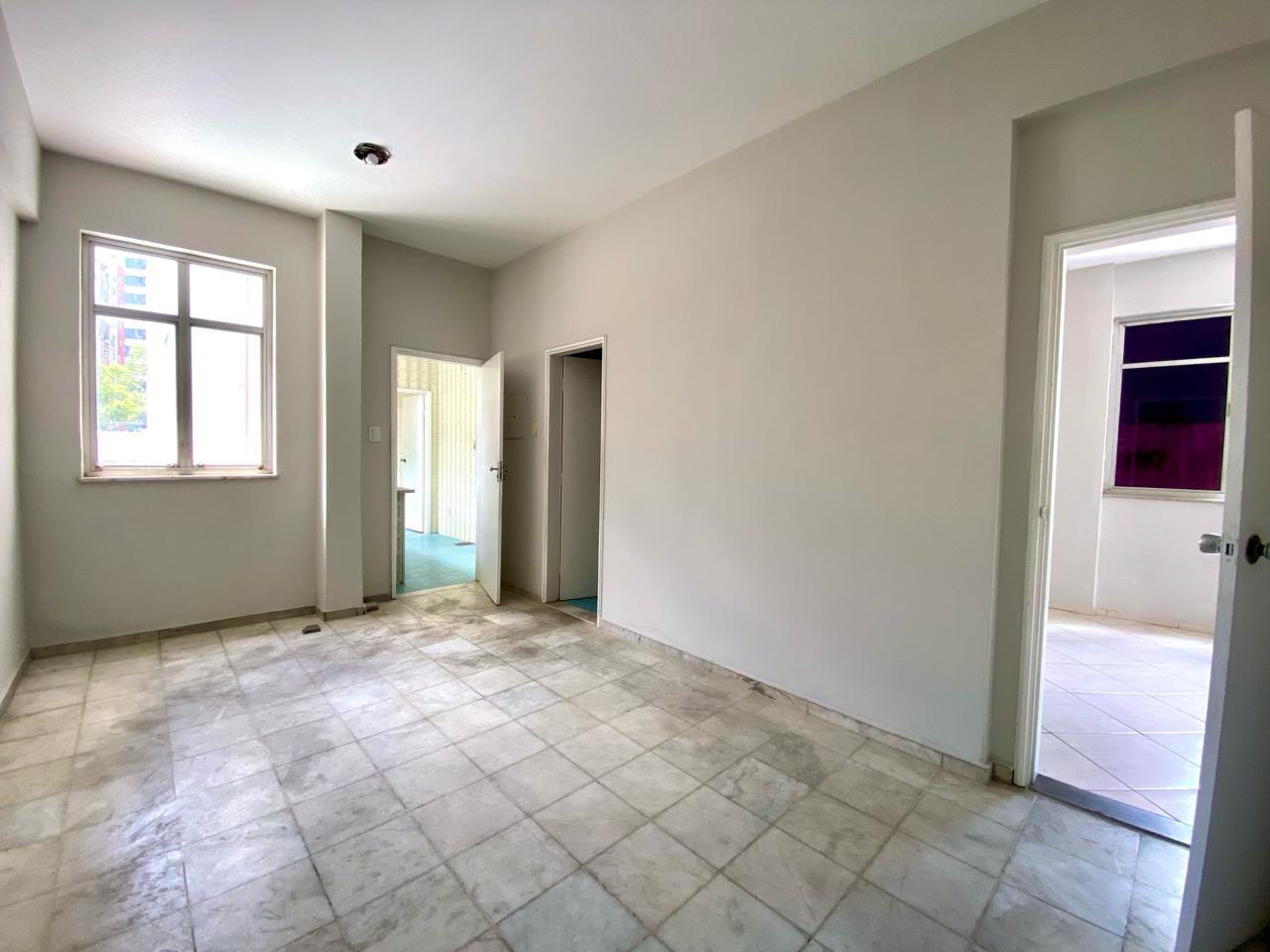 Imagem Apartamento com 4 Quartos à Venda, 280 m²em Batista Campos - Belém