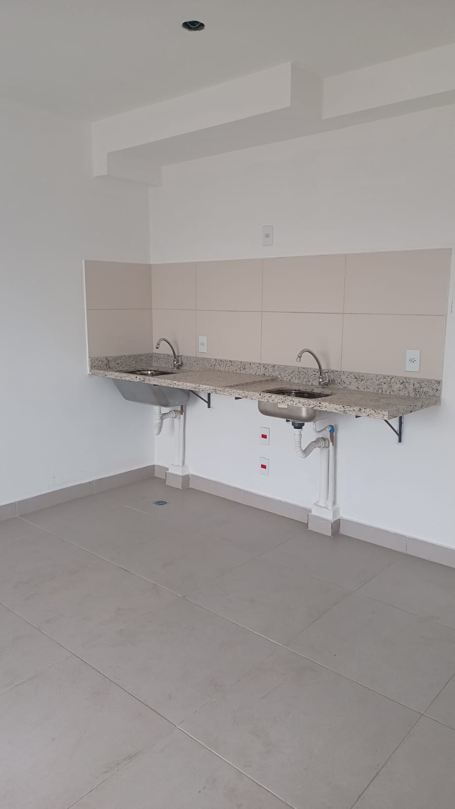 Imagem Studio com 1 Quarto para Alugar, 2 m²em Jaçanã - São Paulo