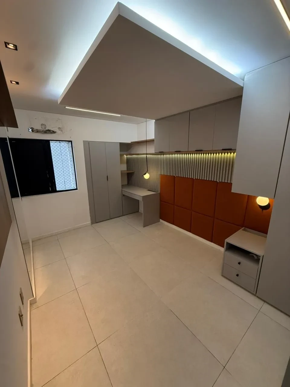 Imagem Apartamento com 2 Quartos à Venda, 75 m² em Espinheiro - Recife