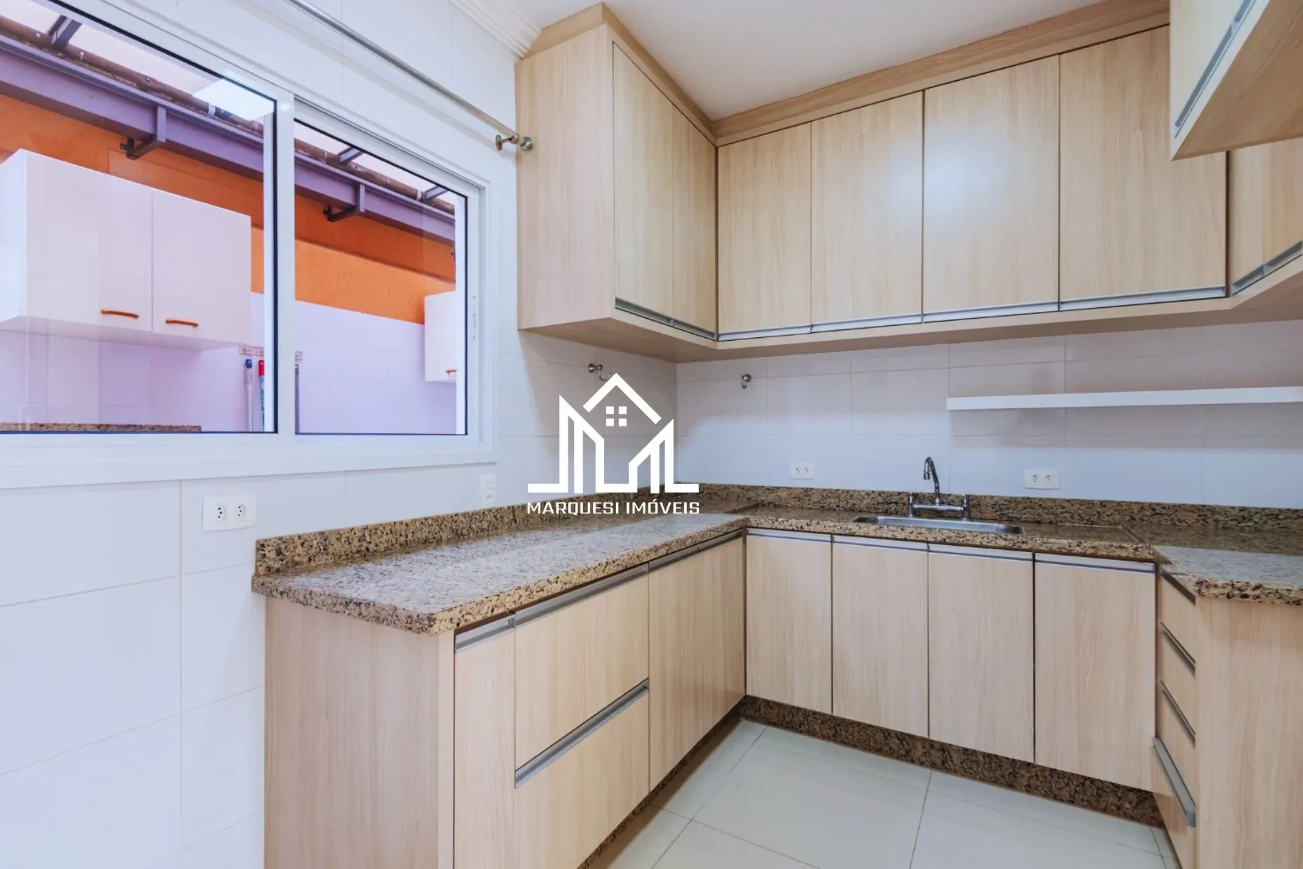 Imagem Casa de Condomínio com 3 Quartos à Venda, 162 m² em Bom Retiro - Curitiba