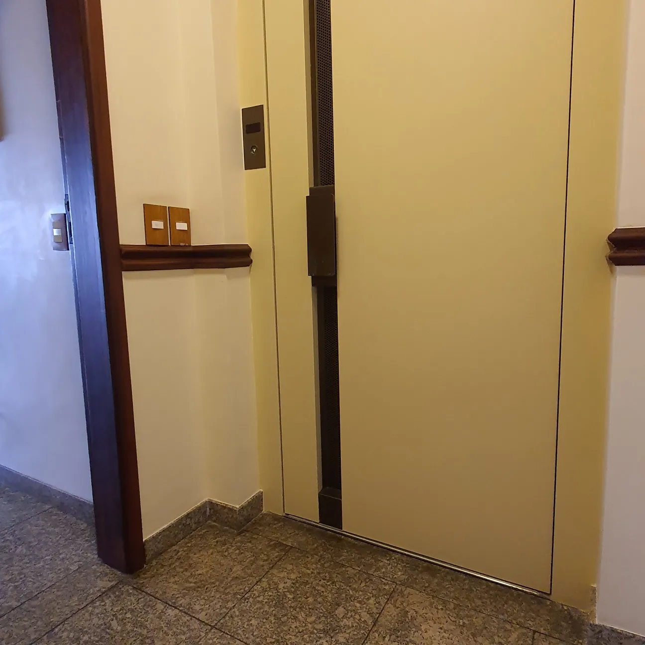 Imagem Apartamento com 4 Quartos à Venda, 156 m²em Vila Nova Conceição - São Paulo