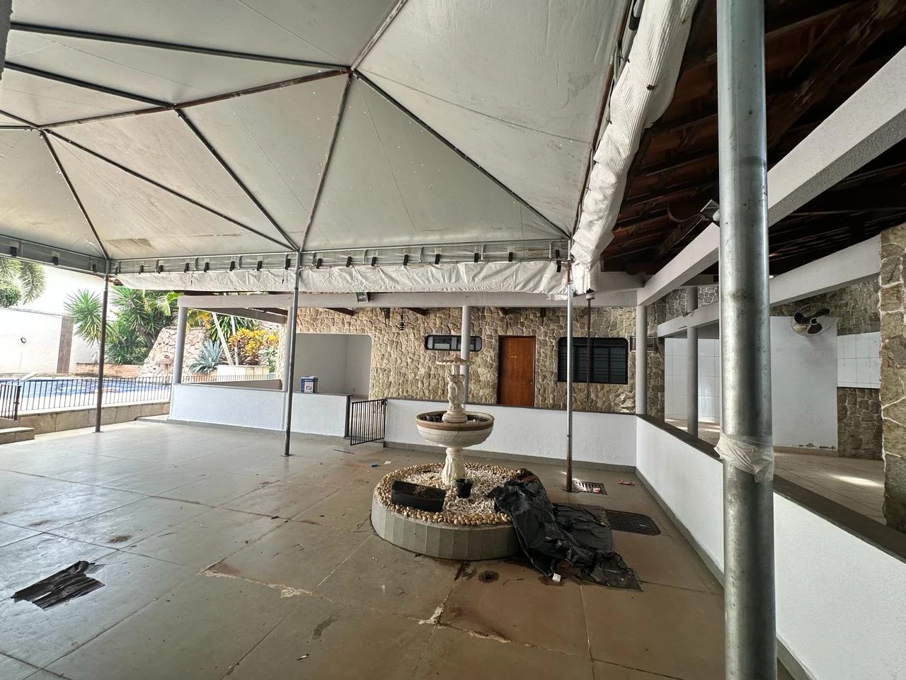 Imagem Sobrado com 6 Quartos à Venda, 411 m² em Setor Jaó - Goiânia Imagem Sobrado com 6 Quartos à Venda, 411 m² em Setor Jaó - Goiânia