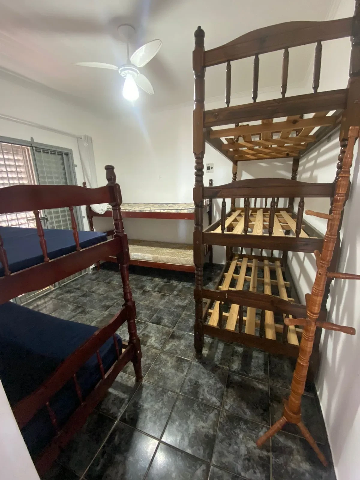 Imagem Sobrado com 5 Quartos à Venda, 195 m² em Jardim Praia Grande - Mongaguá