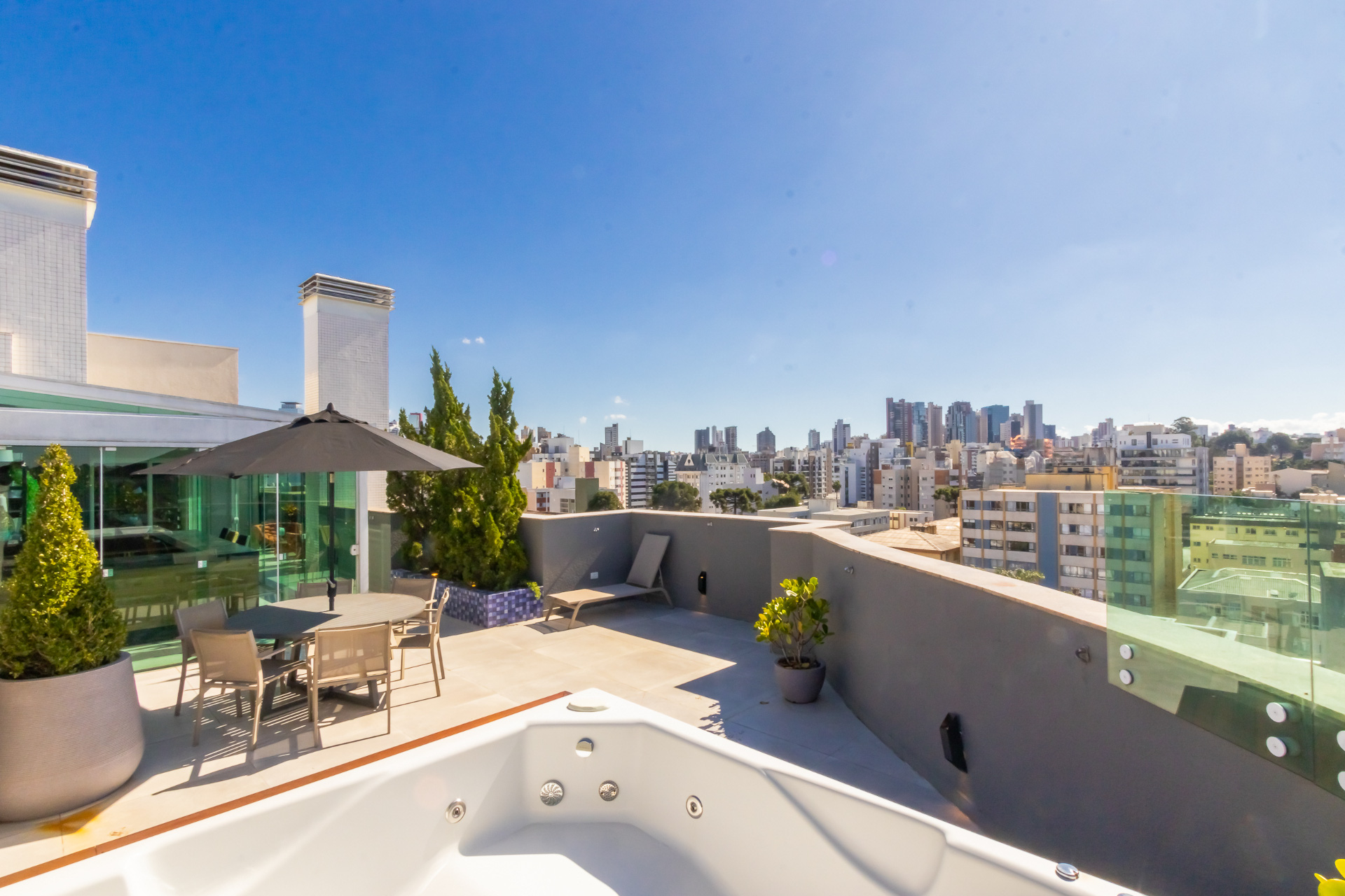 Imagem Apartamento com 3 Quartos à Venda, 172 m² em  - 