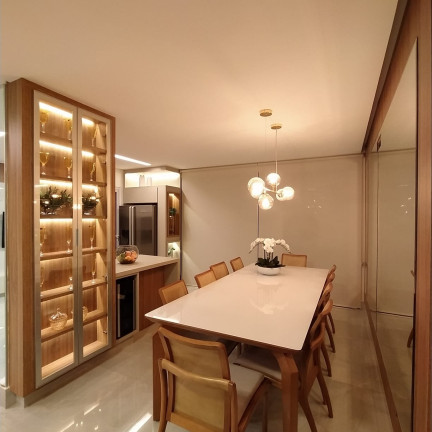 Imagem Casa com 4 Quartos à Venda,  em Jardim Atlântico - Goiânia