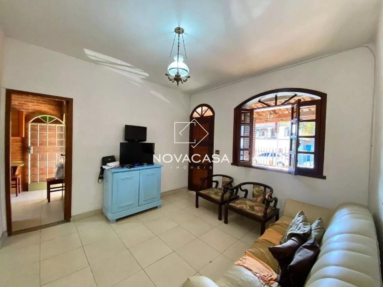 Imagem Casa com 2 Quartos à Venda, 90 m² em Planalto - Belo Horizonte