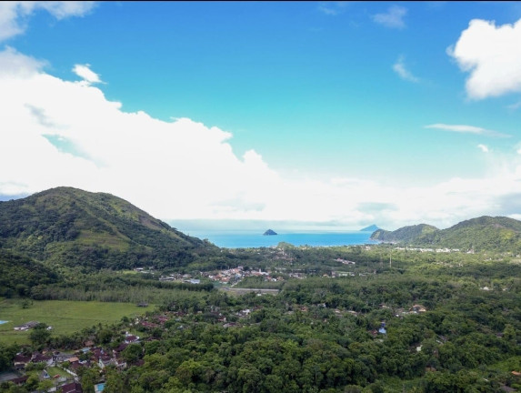 Chácara com 2 Quartos à Venda, 12.000 m² em Sertão do Camburi - São Sebastião