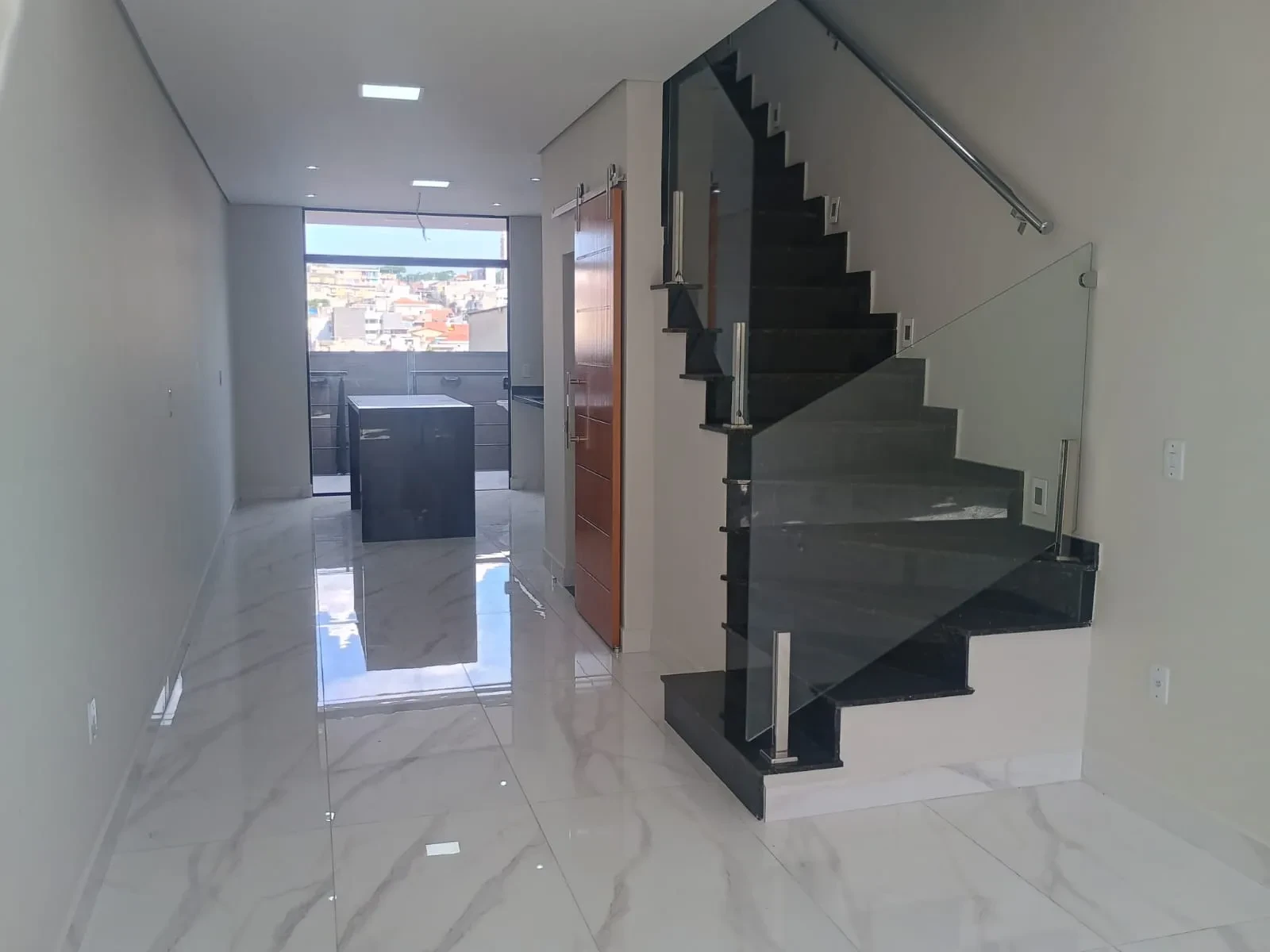 Sobrado com 2 Quartos à Venda, 150 metros em Vila Santa Isabel - São Paulo