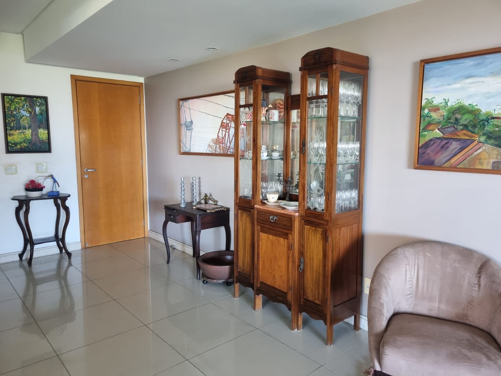 Imagem Apartamento com 4 Quartos à Venda, 201 m²em Ilha do Retiro - Recife