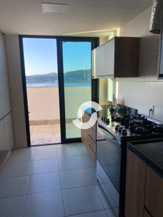 Imagem Cobertura com 3 Quartos à Venda, 20 m² em Charitas - Niterói