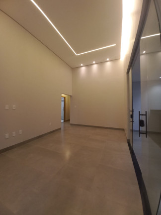 Imagem Casa com 3 Quartos à Venda, 250 m² em Centro - Barreiras
