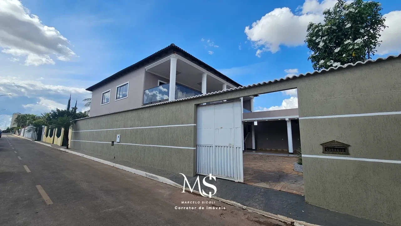 Imagem Casa de Condomínio com 4 Quartos à Venda, 336 m² em Setor Habitacional Vicente Pires - Brasília