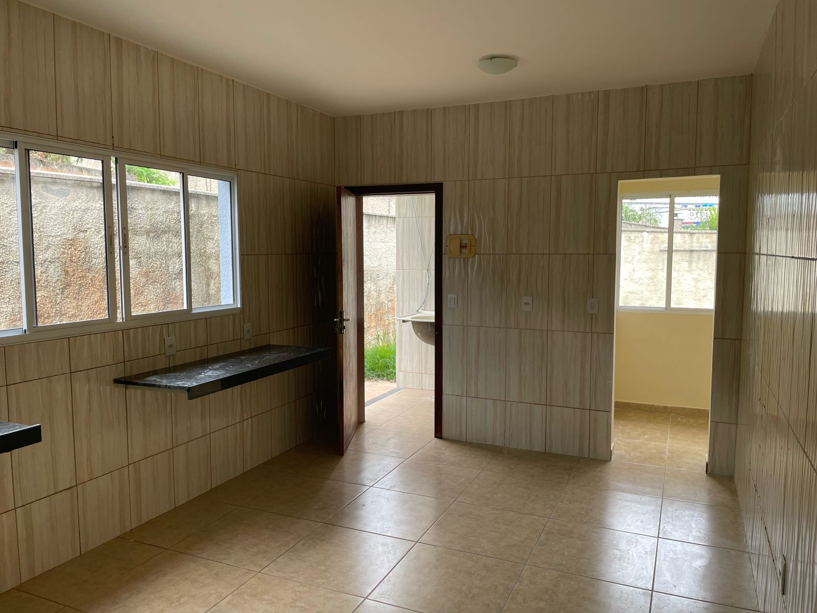 Imagem Casa de Condomínio com 3 Quartos à Venda, 1 m²em Condomínio Vale do Ouro - Ribeirão das Neves
