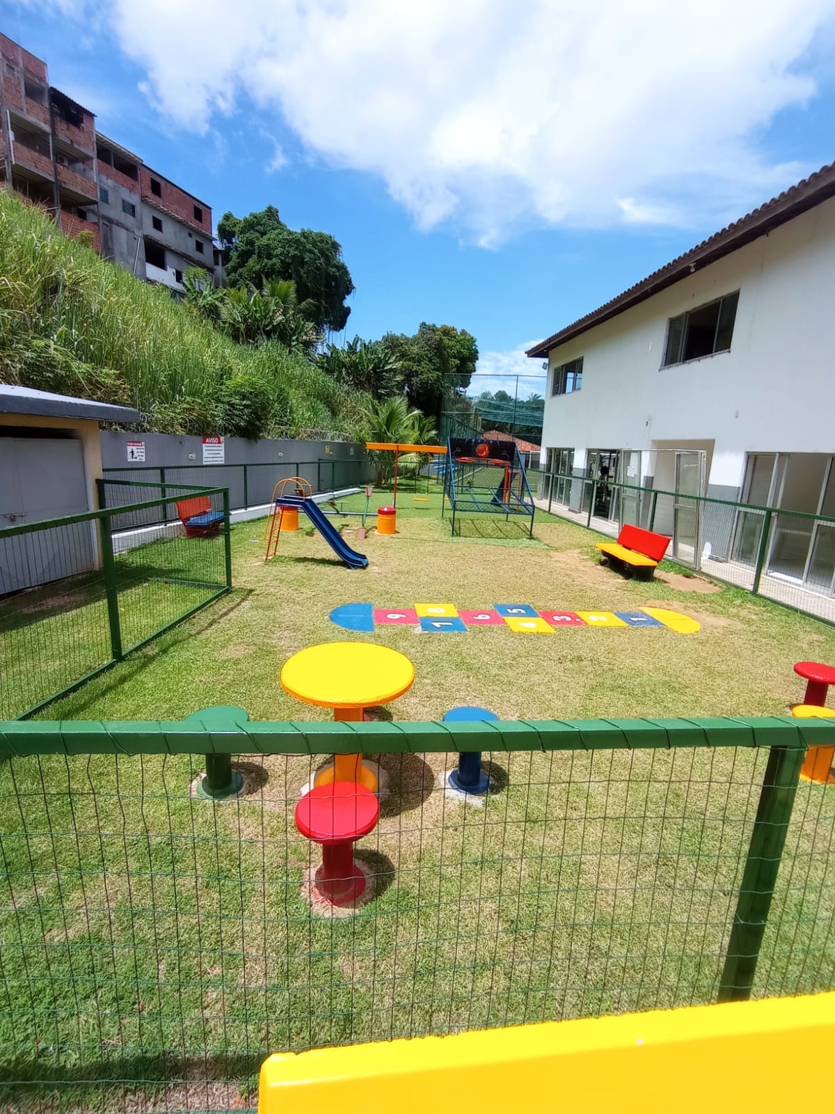 Imagem Apartamento com 2 Quartos à Venda, 52 m²em Jardim Nova Esperança - Salvador
