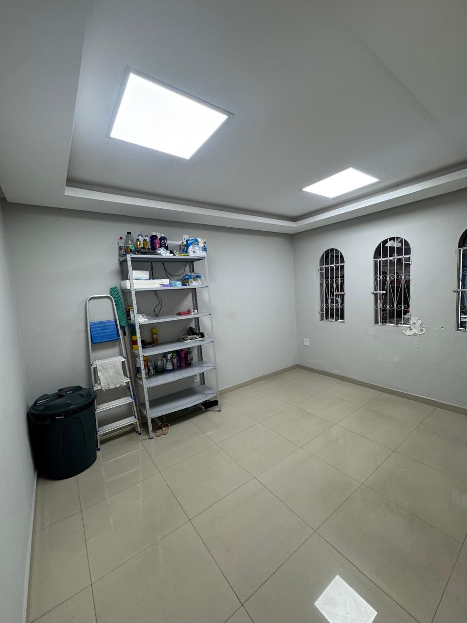 Imagem Sala Comercial para Alugar, 300 m² em Nossa Senhora das Graças - Manaus