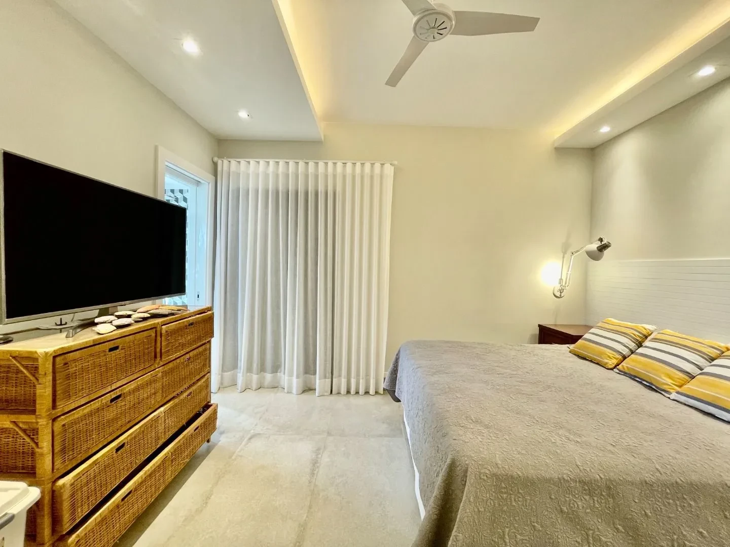 Imagem Apartamento com 3 Quartos à Venda, 133 m² em Riviera - Bertioga