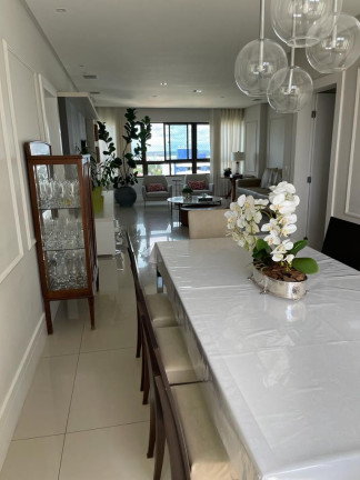 Imagem Apartamento com 3 Quartos à Venda, 174 m² em Candeias - Vitória da Conquista