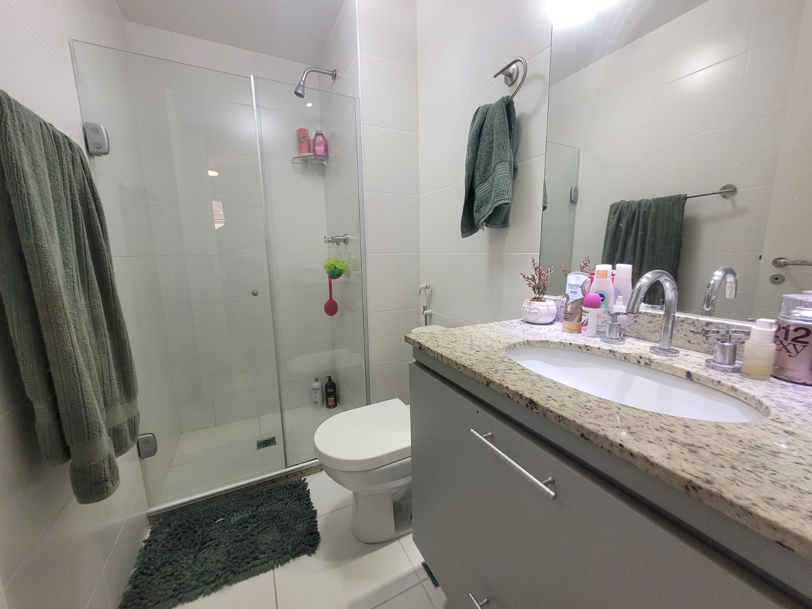 Imagem Apartamento com 2 Quartos à Venda, 75 m²em Freguesia (Jacarepaguá) - Rio de Janeiro