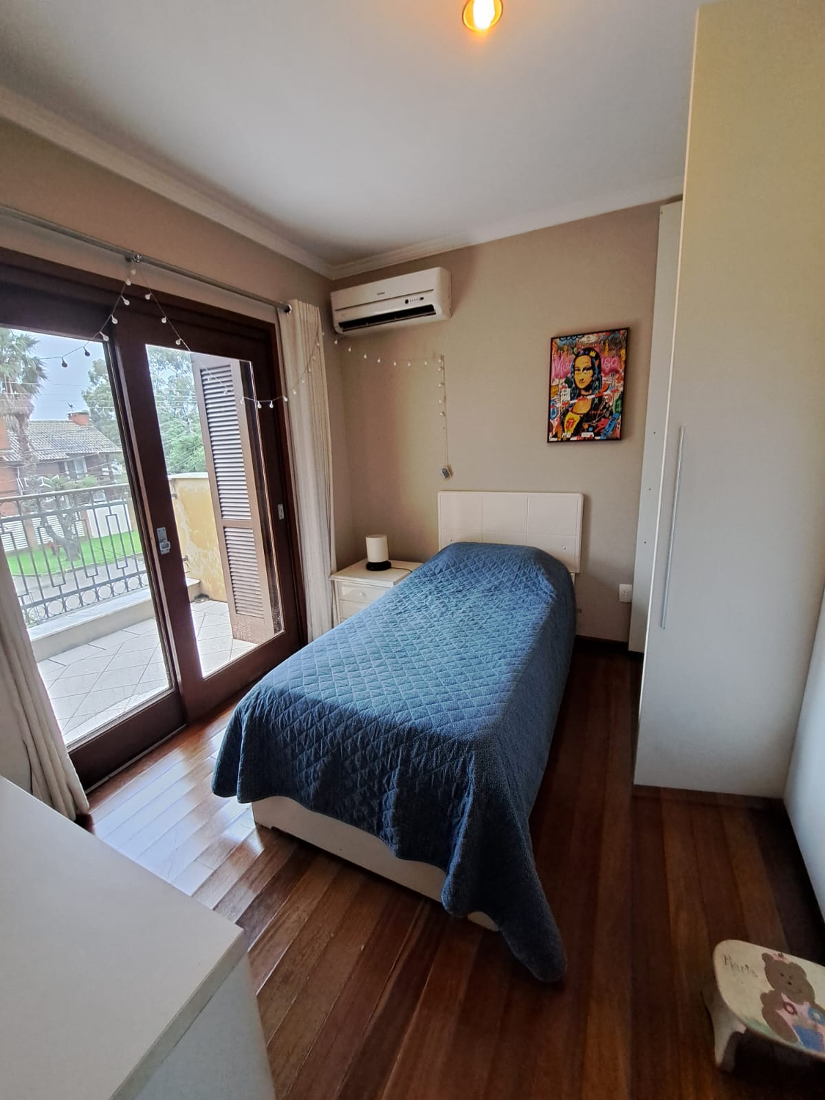 Imagem Casa com 3 Quartos à Venda, 300 m²em Laranjal - Pelotas