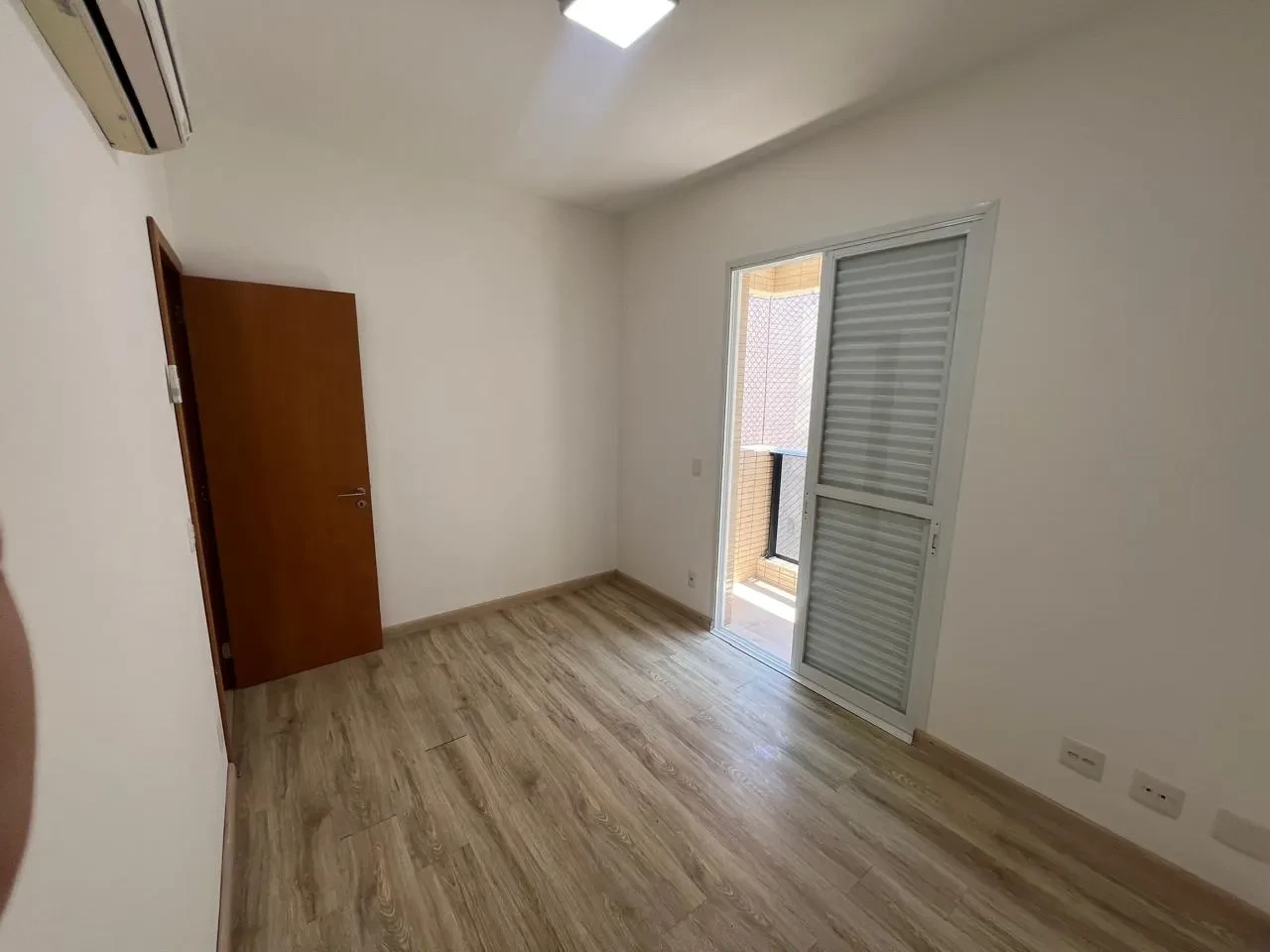 Imagem Apartamento com 2 Quartos à Venda, 98 metros em Gonzaga - Santos