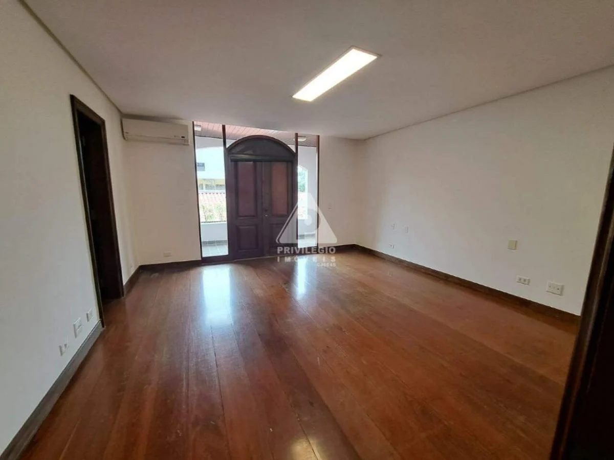 Imagem Casa de Condomínio com 4 Quartos à Venda, 2 m²em Barra da Tijuca - Rio de Janeiro