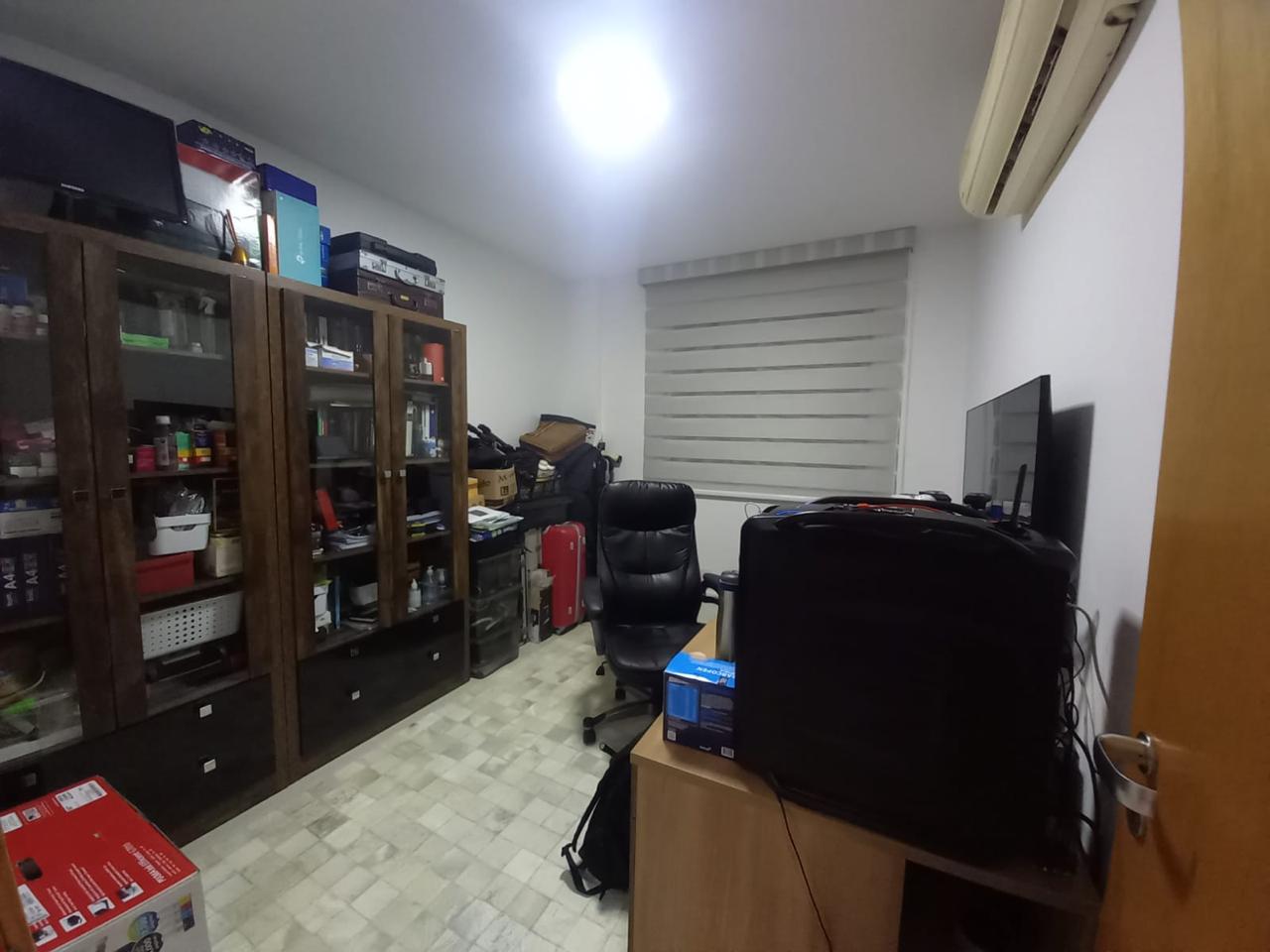 Imagem Cobertura com 4 Quartos à Venda, 268 m²em Camboinhas - Niterói