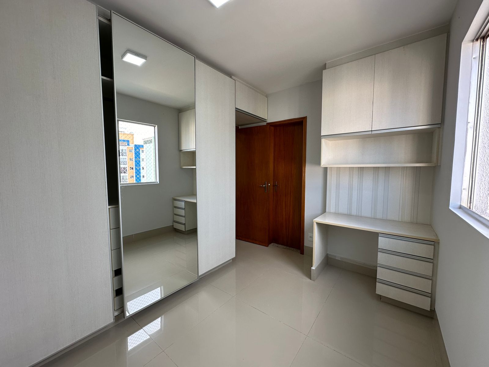 Imagem Apartamento com 2 Quartos à Venda, 93 m²em Residencial Porto Seguro - Goiânia