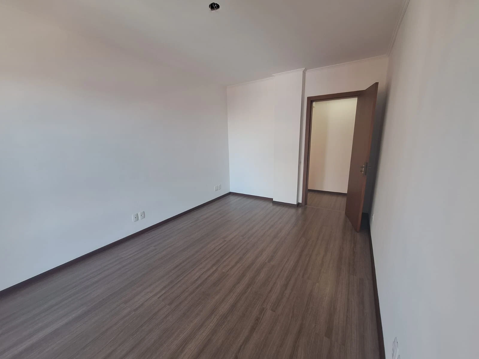 Imagem Apartamento com 2 Quartos à Venda, 101 m² em Centro - Caxias do Sul