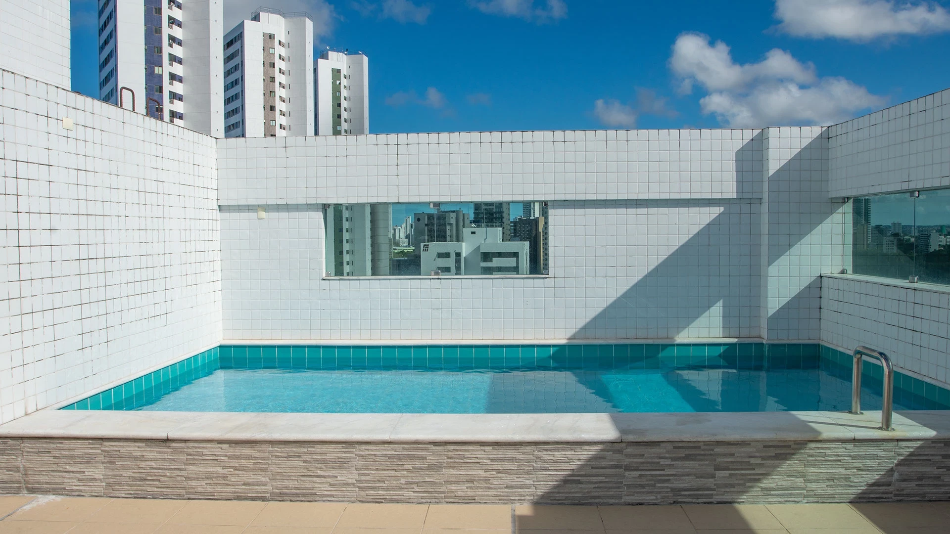 Imagem Apartamento com 3 Quartos à Venda, 66 m² em Casa Amarela - Recife