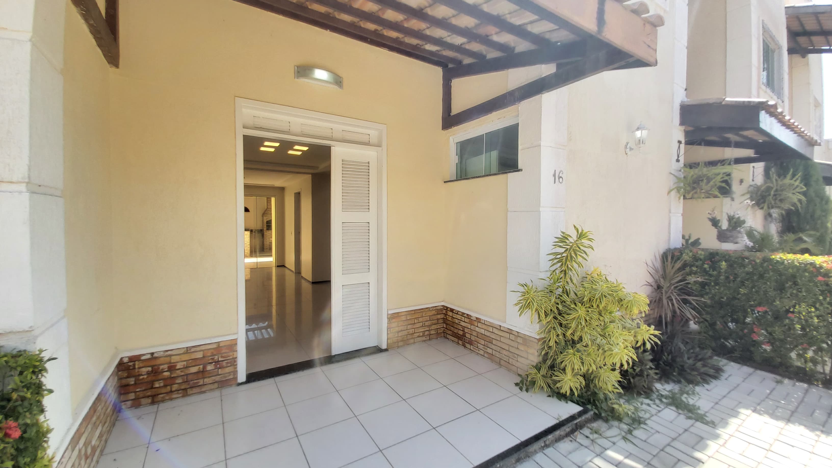Imagem Casa de Condomínio com 3 Quartos à Venda, 131 m² em Engenheiro Luciano Cavalcante - Fortaleza