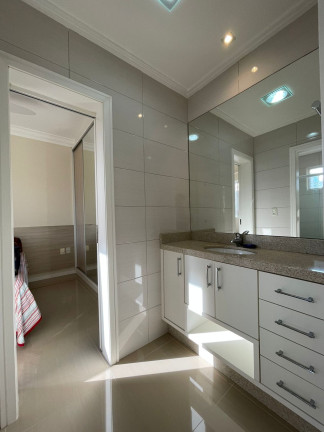 Imagem Apartamento com 3 Quartos à Venda, 130 m² em Meia Praia - Itapema