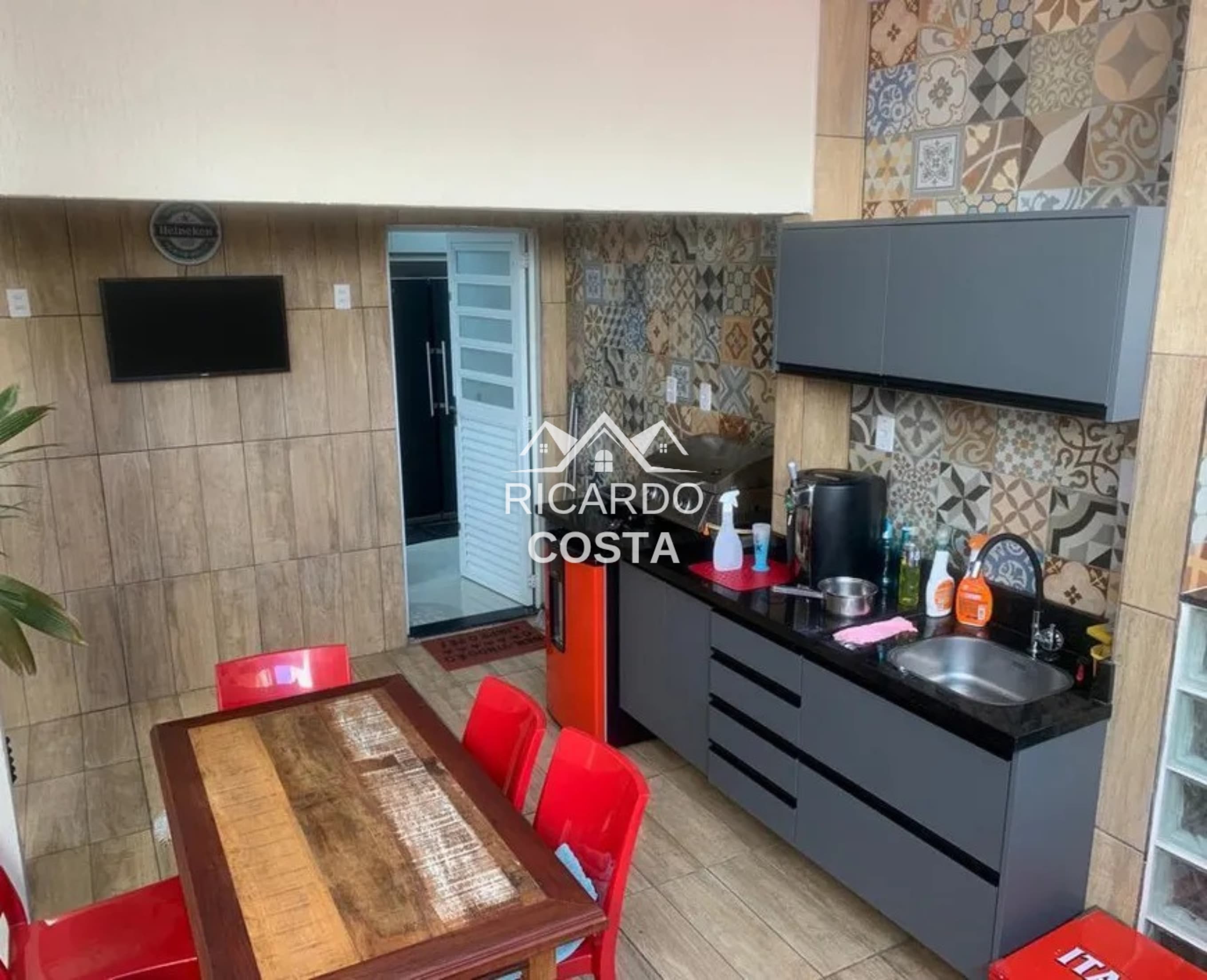 Imagem Casa de Vila com 4 Quartos à Venda, 300 m² em Taquara - Rio de Janeiro