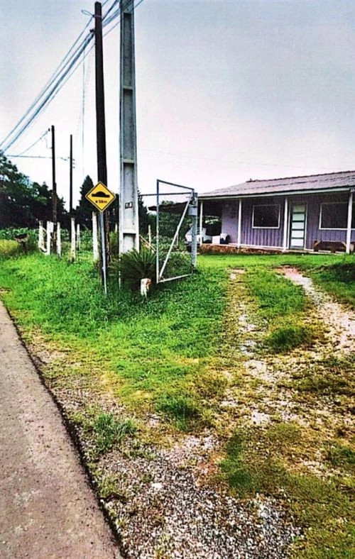 Terreno à Venda, 1.418 m² em Pilarzinho - Curitiba