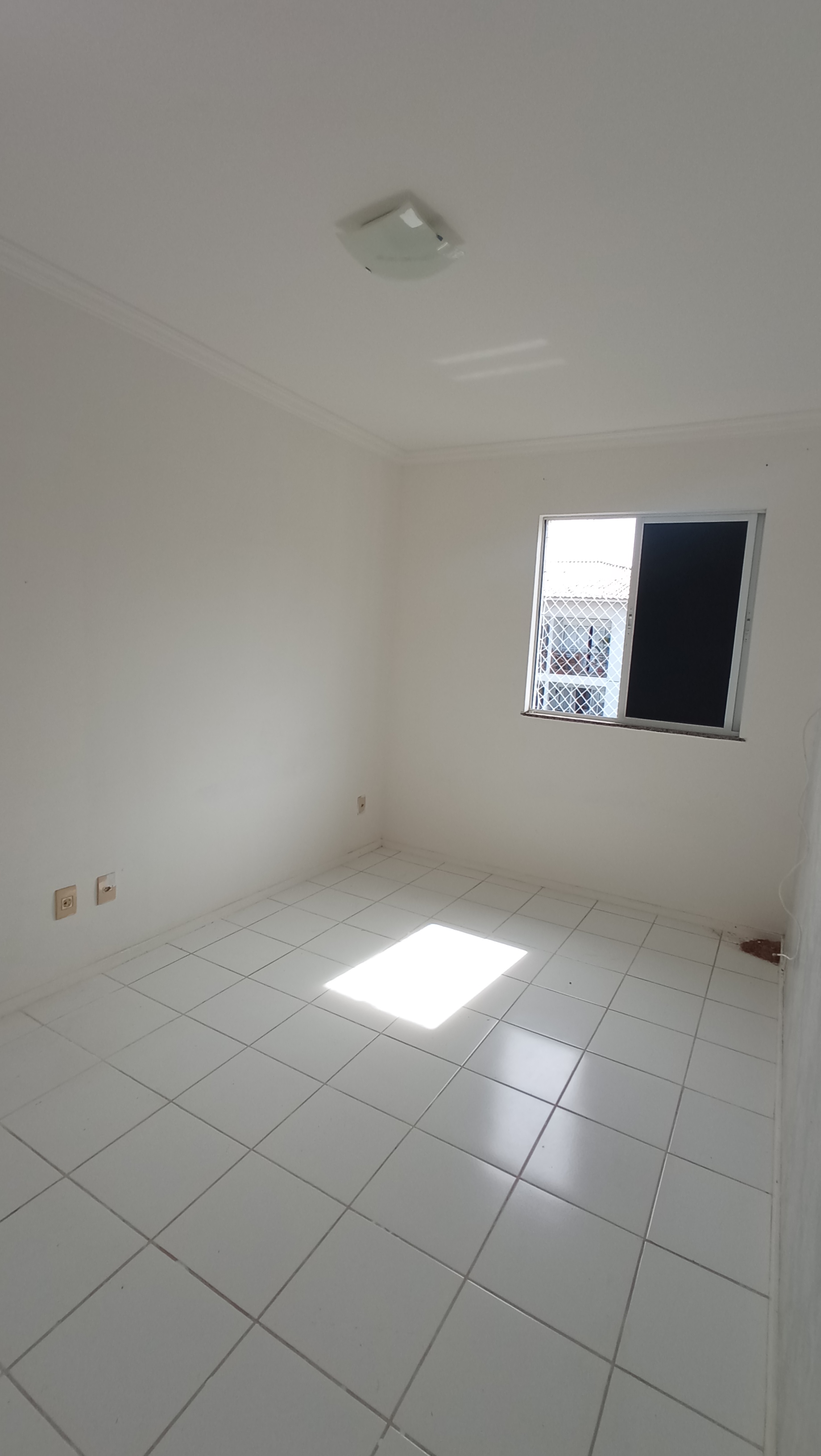 Imagem Apartamento com 2 Quartos à Venda, 55 m²em Vila de Abrantes (Abrantes) - Camaçari