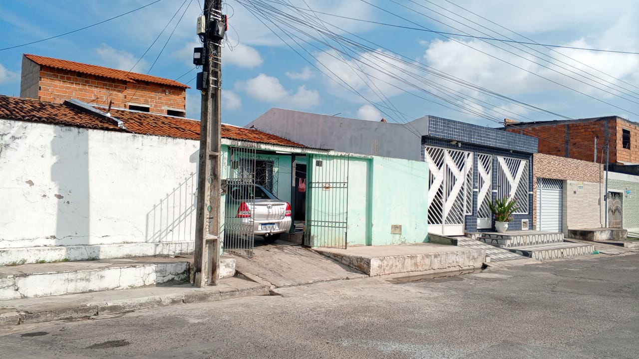 Foto do imóvel: Casa com 3 Quartos à Venda, 200 m² em Marcos Freire II - Nossa Senhora do Socorro