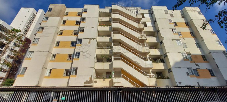Imagem Apartamento com 2 Quartos à Venda, 70 m² em Boa Viagem - Recife