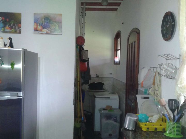 Imagem Chácara com 2 Quartos à Venda, 2.800 m² em Araruama