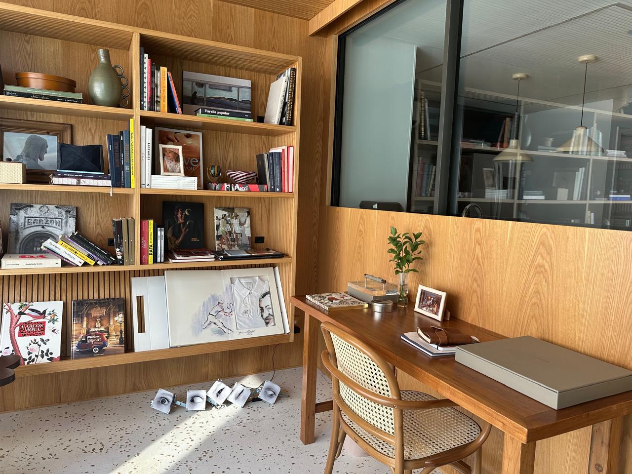 Imagem Apartamento com 3 Quartos à Venda, 176 m²em Cerqueira César - São Paulo