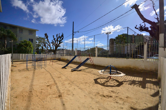 Imagem Apartamento com 2 Quartos à Venda,  em Campo Comprido - Curitiba