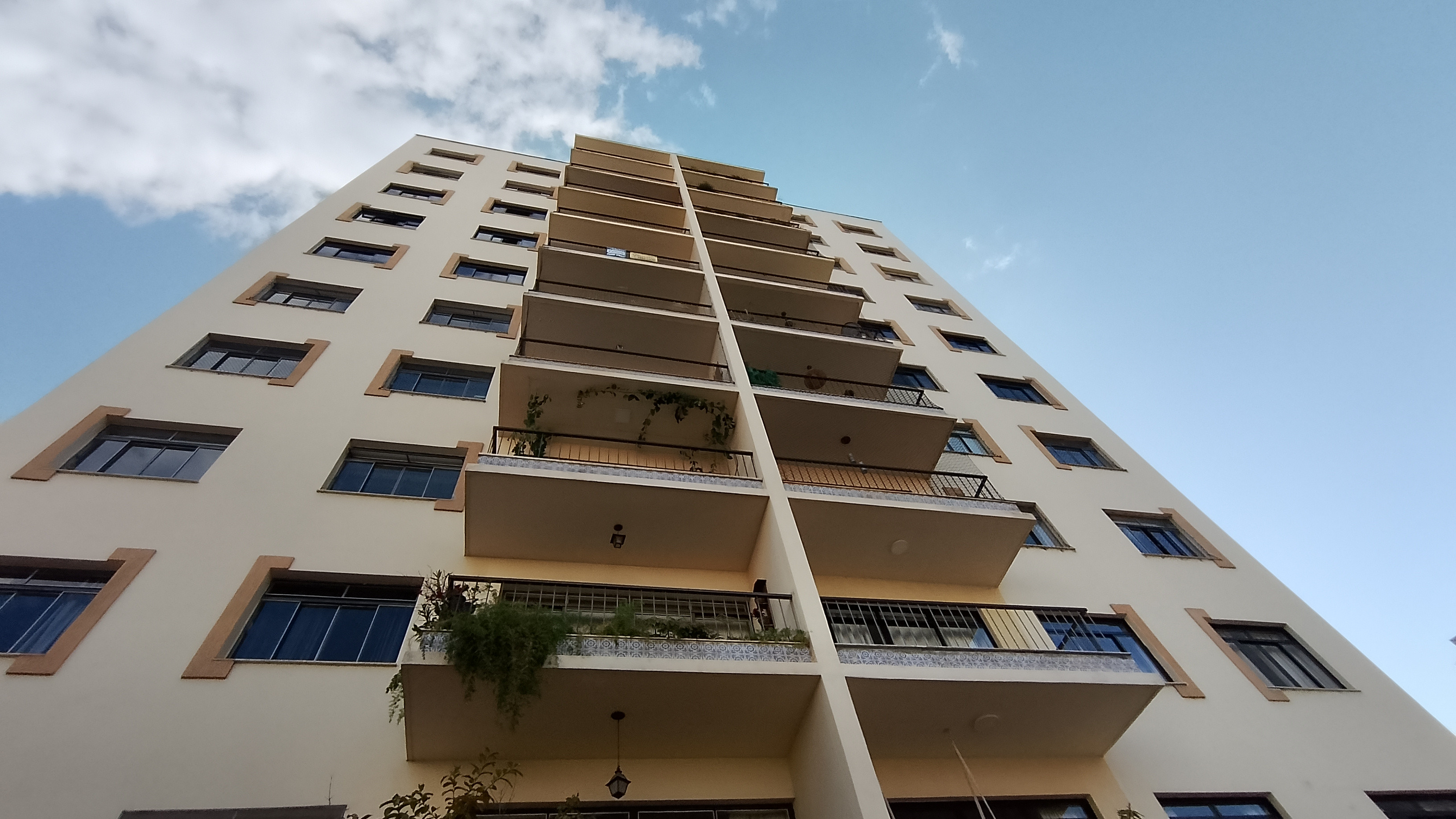 Apartamento com 3 Quartos à Venda, 120 m² em Centro - Juiz de Fora