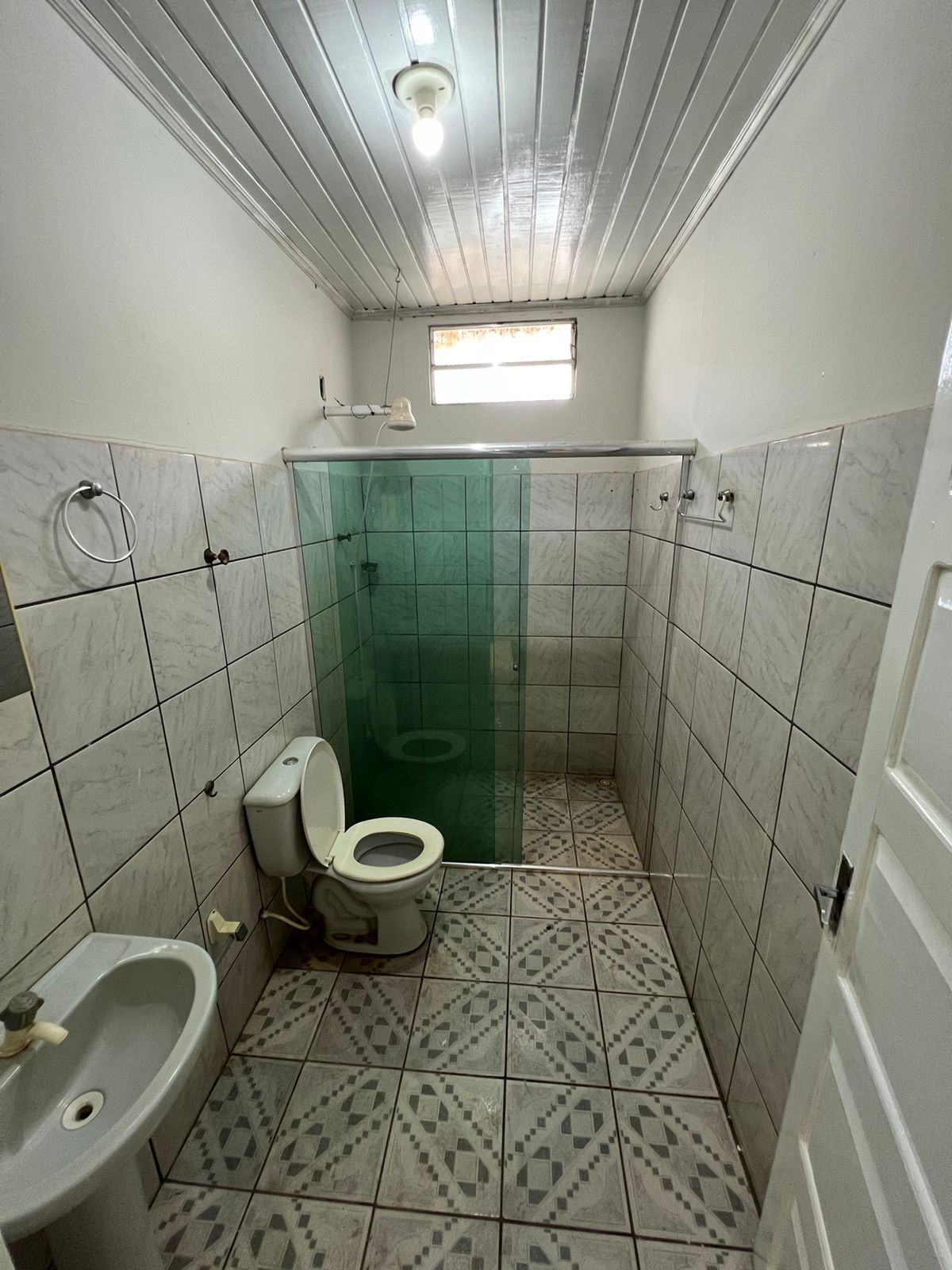 Imagem Casa com 3 Quartos para Alugar ou Temporada, 150 m²em Santíssimo - Santarém