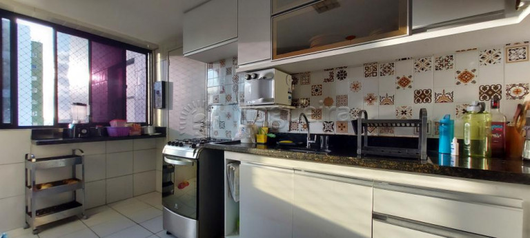 Imagem Apartamento com 3 Quartos à Venda, 80 m² em Boa Viagem - Recife