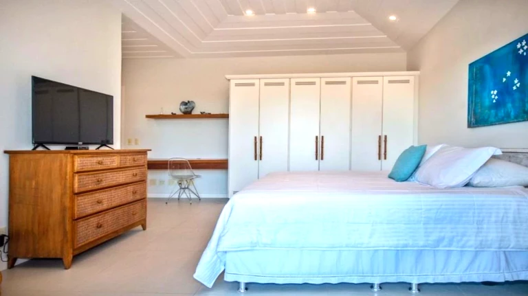 Imagem Casa com 6 Quartos à Venda, 580 m² em Ferradura - Armação dos Búzios