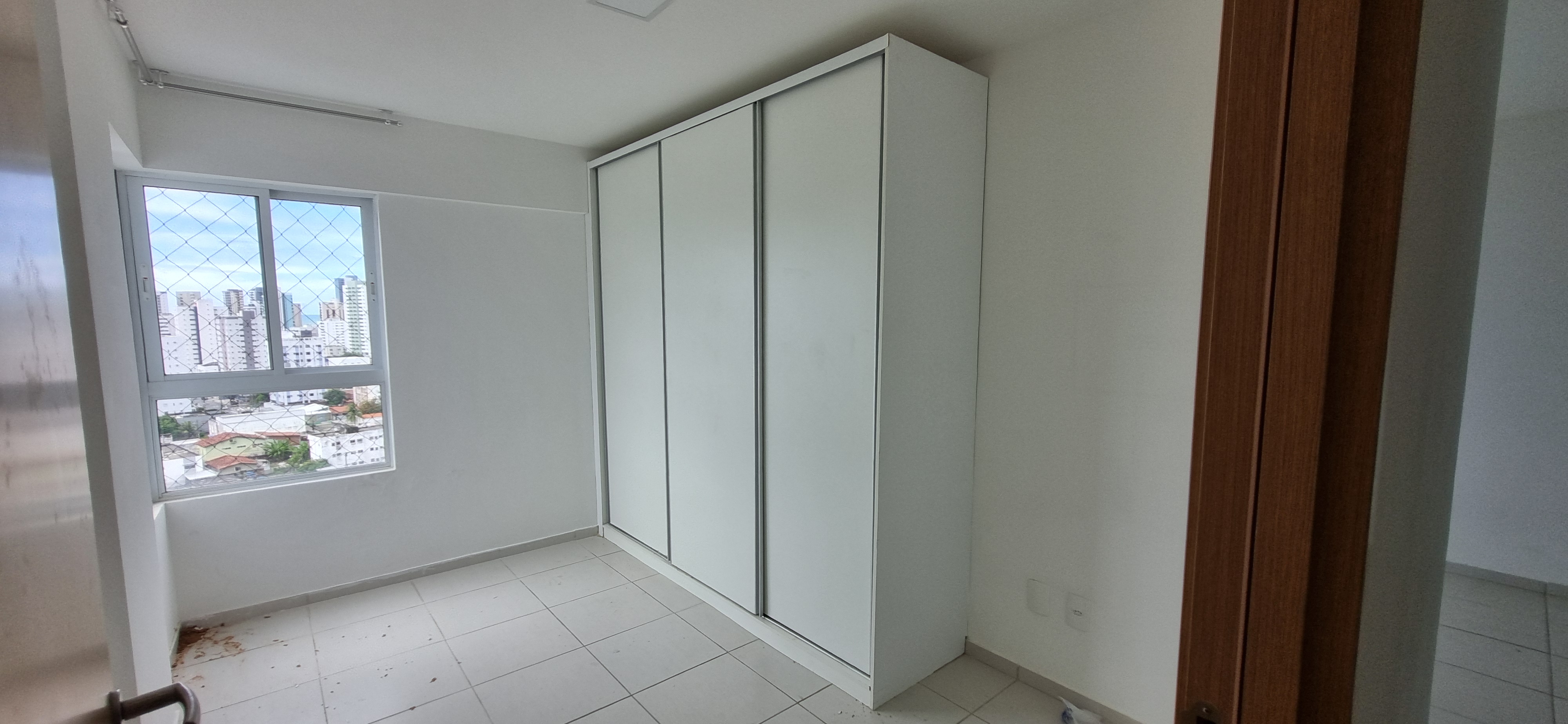 Imagem Apartamento com 2 Quartos para Alugar, 65 m²em Candeias - Jaboatão dos Guararapes