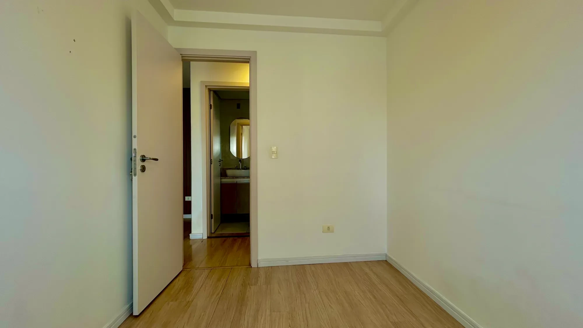 Imagem Apartamento com 2 Quartos à Venda, 58 m² em Boa Vista - Curitiba