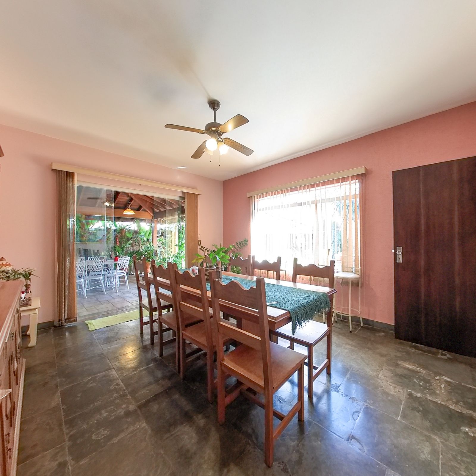 Imagem Casa com 3 Quartos à Venda, 318 m²em Jardim Belvedere - Araras