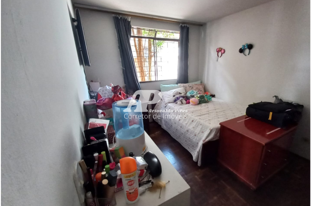 Imagem Casa com 3 Quartos à Venda, 150 m²em Uvaranas - Ponta Grossa
